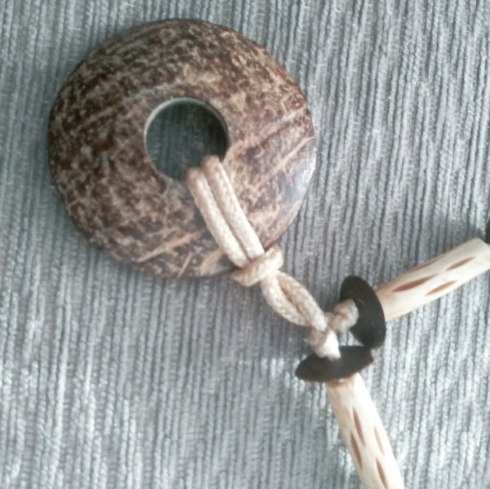 22in wooden necklace